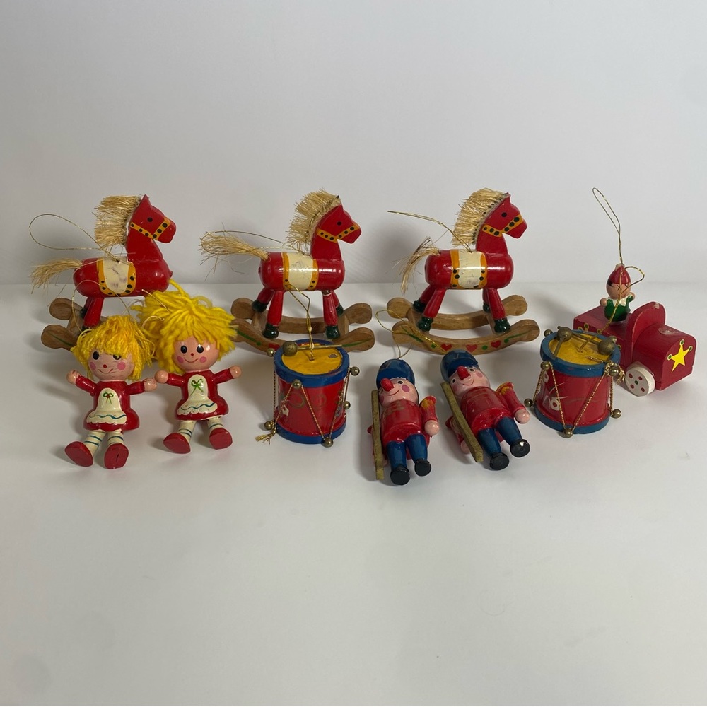 Lot Of Vintage Wooden Ornaments 10 Pc Christmas Drummer Horse Folk Art Taiwan